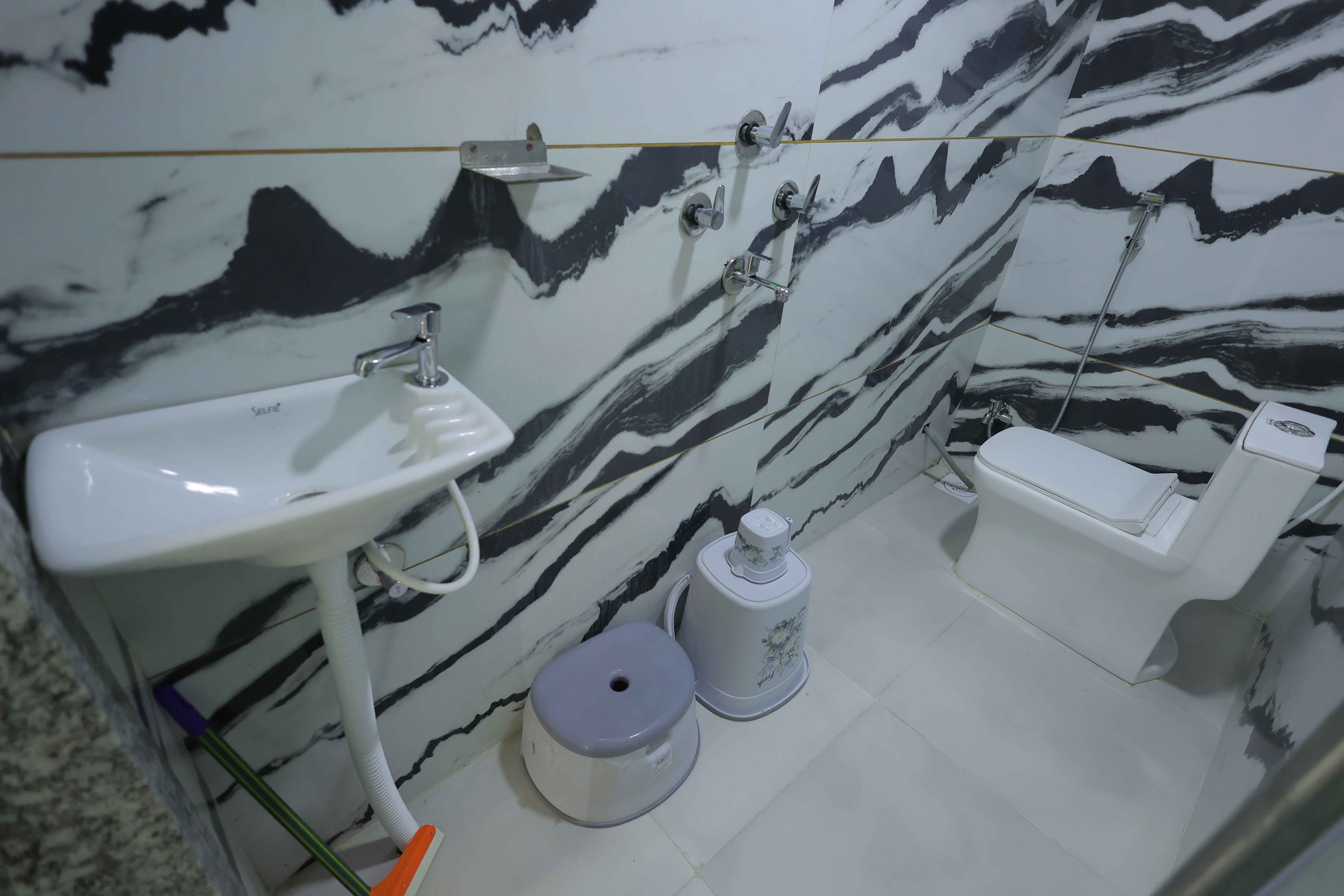 Family Room Bathroom